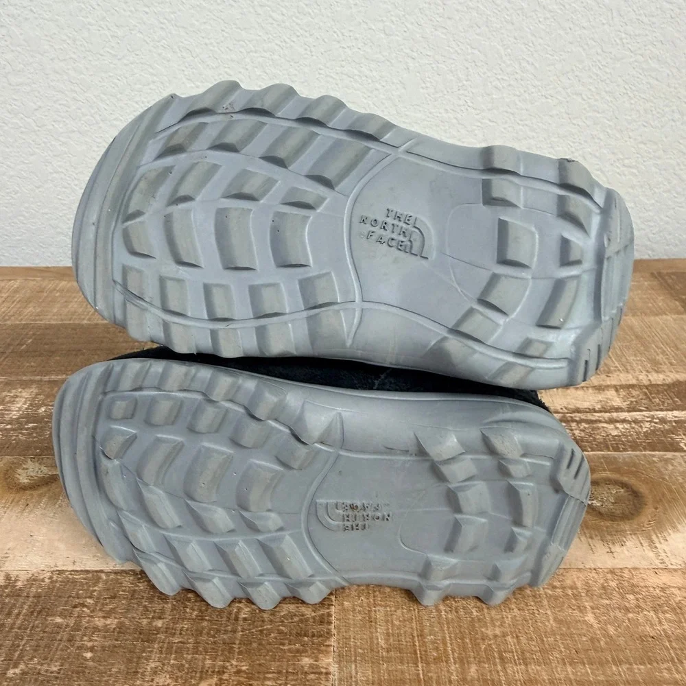 The North Face Winter Snow Boots Toddler 5 Black Gray Insulated‎ NF00CXY4